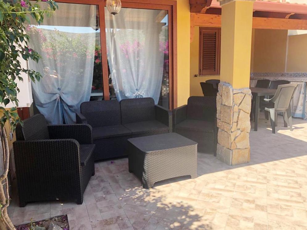 B&B Il Mirto Bianco San Giovanni Suergiu Ngoại thất bức ảnh