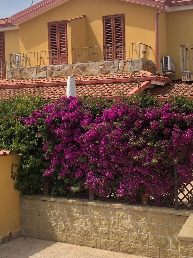 B&B Il Mirto Bianco San Giovanni Suergiu Ngoại thất bức ảnh