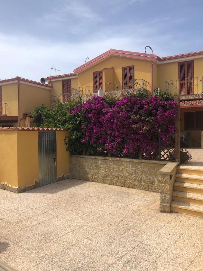 B&B Il Mirto Bianco San Giovanni Suergiu Ngoại thất bức ảnh